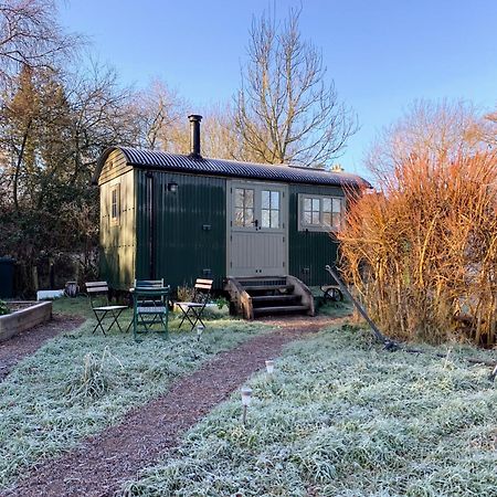Rushford Shepherd'S Hut Newton Abbot Exterior photo