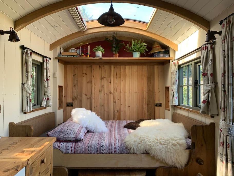 Rushford Shepherd'S Hut Newton Abbot Exterior photo